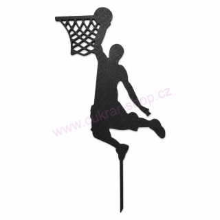 Zápich do dortu basketbalista (smeč do koše)